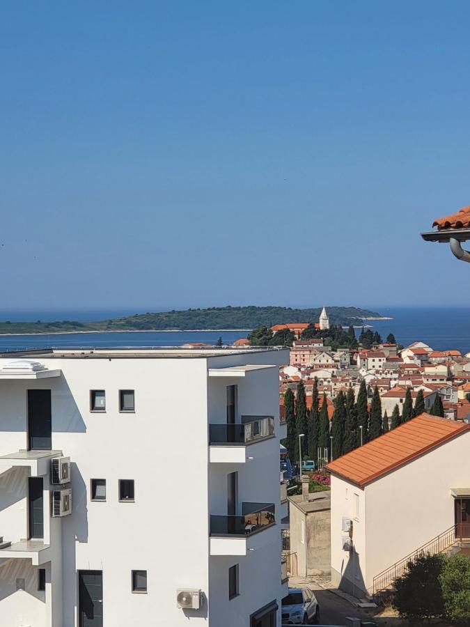 ApartmaniinПримоштен Экстерьер фото